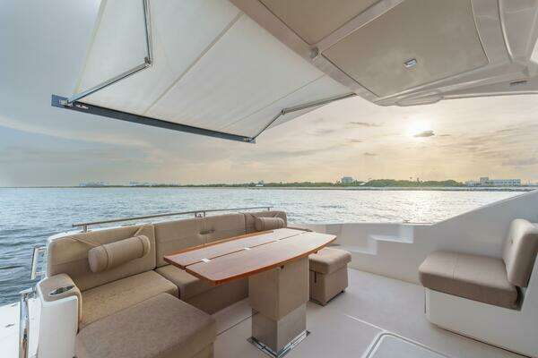 2017 Tiara Yachts 55