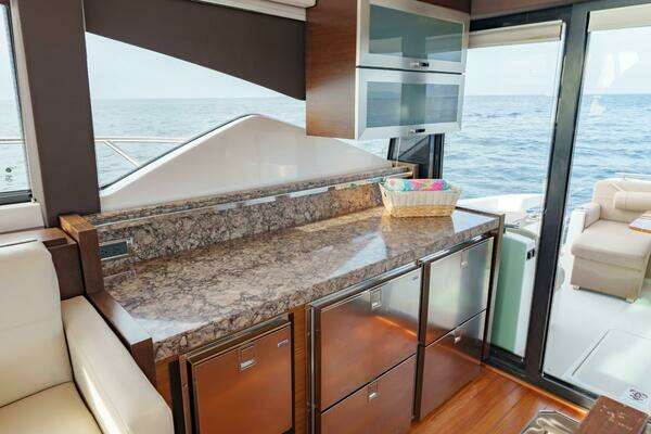 2017 Tiara Yachts 55