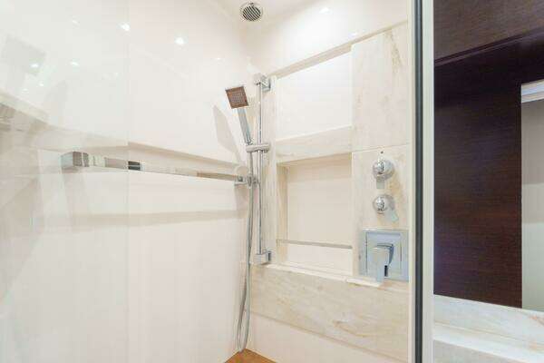 2017 Tiara Yachts 55