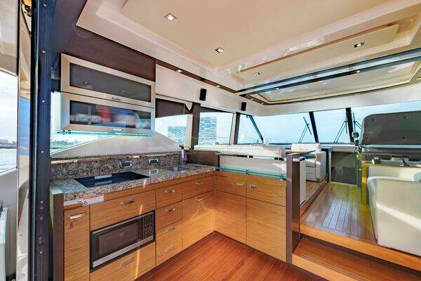 2017 Tiara Yachts 55