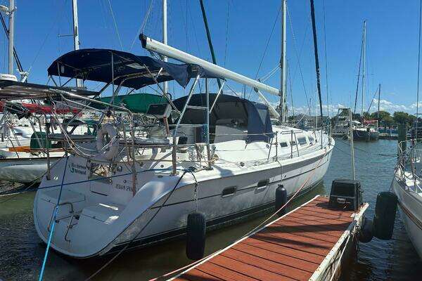 44-ft-Hunter-2004-Aft Cockpit-Mischievous Mermaid -Norfolk  Virginia United States yacht for sale