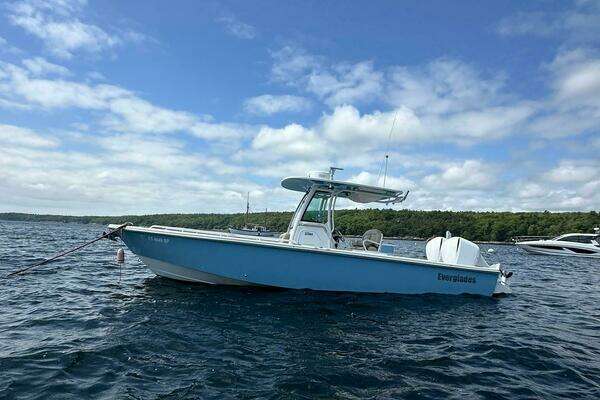 27-ft-Everglades-2019-273 CC-Stuart Florida United States yacht for sale