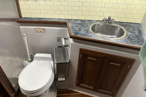 Morningstar 42ft Carver Yacht For Sale