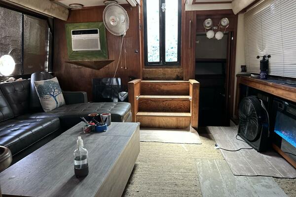 Morningstar 42ft Carver Yacht For Sale