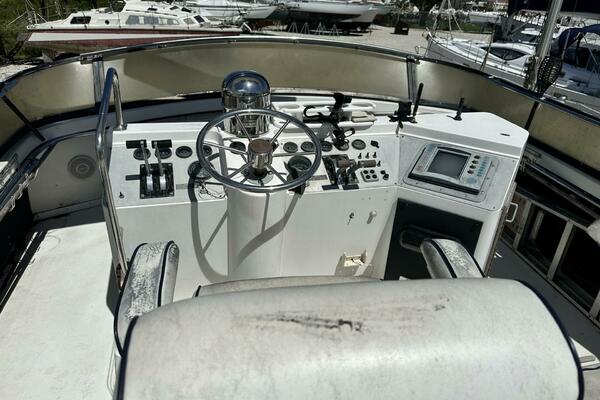 Morningstar 42ft Carver Yacht For Sale