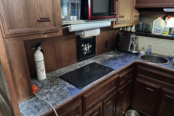 Morningstar 42ft Carver Yacht For Sale