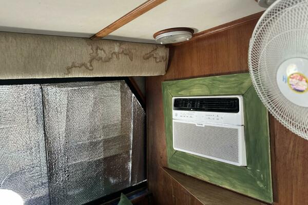 Morningstar 42ft Carver Yacht For Sale