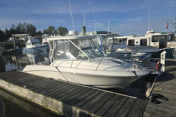 23-ft-Wellcraft-2017-232 Coastal-Clinton Connecticut United States yacht for sale
