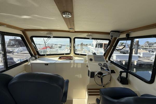 27ft Eastern Yacht For Sale