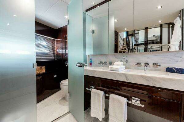 Sunseeker 95 yacht Yacht For Sale