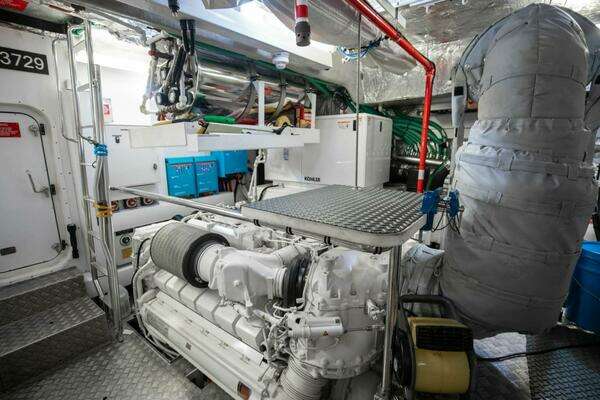 Sunseeker 95 yacht Yacht For Sale