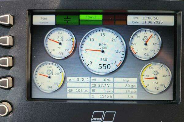 Sunseeker 95 yacht Yacht For Sale