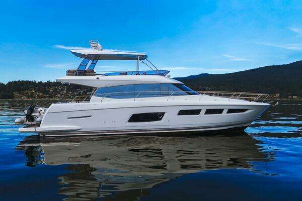 55-ft-Prestige-2016-550-Luna Maris-Vancouver British Columbia Canada yacht for sale