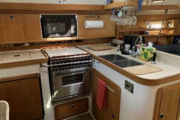 Photo of the 2002 Catalina  "Casperina"