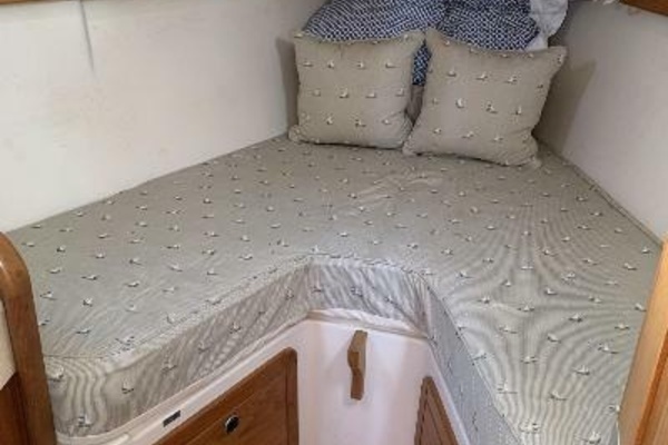 Photo of the 2002 Catalina  "Casperina"