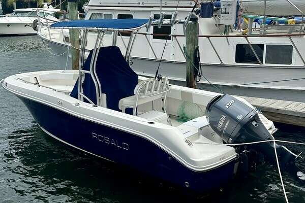 20-ft-Robalo-2015-R200-Fort Lauderdale Florida United States yacht for sale