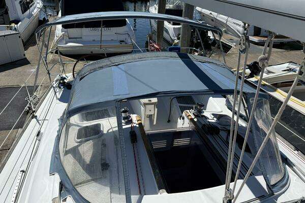 Photo of the 2010 Beneteau Oceanis 43 "Magic Maddie 2"