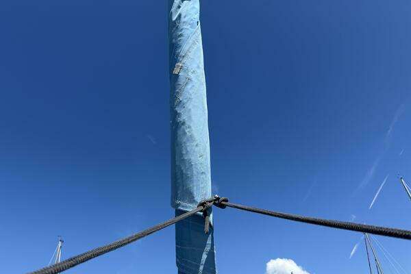 Photo of the 2010 Beneteau Oceanis 43 "Magic Maddie 2"