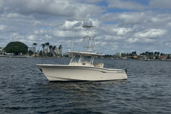 FORE REEL 33ft Grady White Yacht For Sale