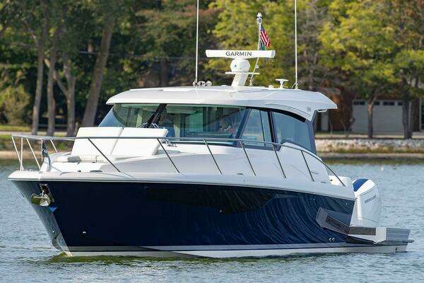 43-ft-Tiara Yachts-2026-43 LE-Freeport Maine United States yacht for sale