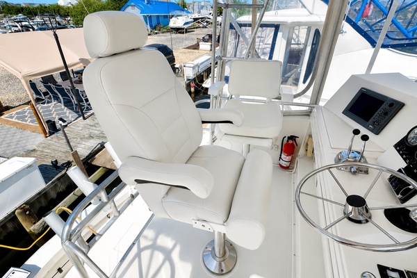 Lady E 35ft Viking Yacht For Sale
