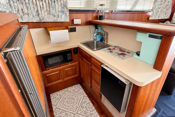 Lady E 35ft Viking Yacht For Sale