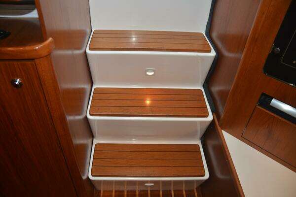 2001 Tiara Yachts 41