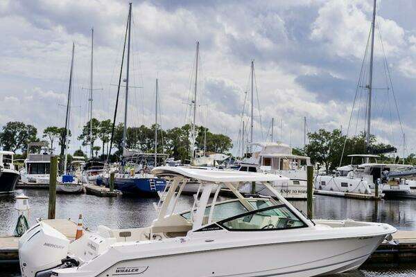28-ft-Boston Whaler-2021-FERNANDINA BEACH Florida United States yacht for sale