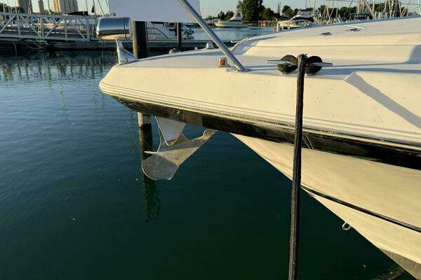 Photo of the 2008 Four Winns 378 Vista "FRESH OFF THE BOAT"