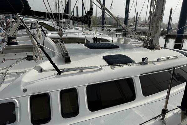 Treinta y Tres 33ft Hunter Yacht For Sale