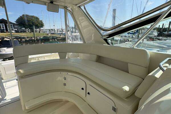 Photo of the 1996 Tiara Yachts 