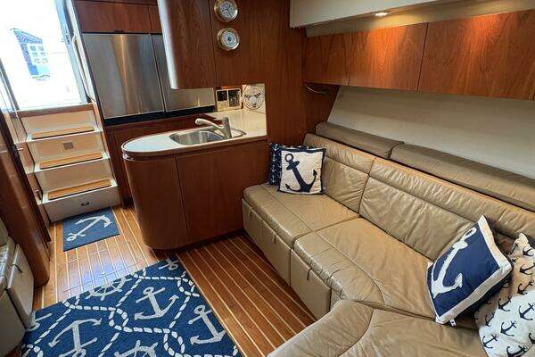 Photo of the 1996 Tiara Yachts 