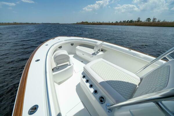 2025 Valhalla Boatworks 29 Center Console - Bow