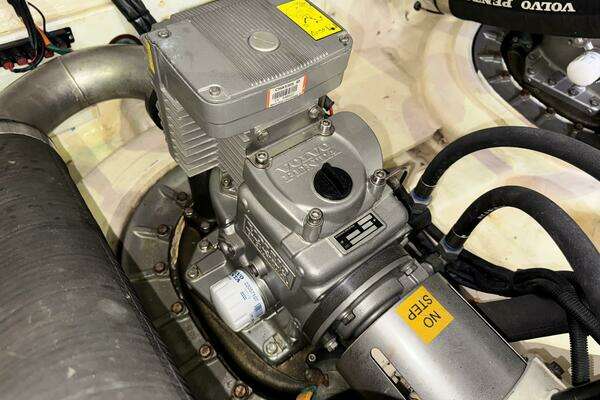 Tiara Yachts 5800 Sovran Yacht For Sale