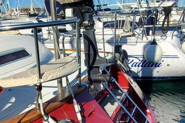 Photo of the 2001 Moody 42 Center Cockpit "Anikitos"