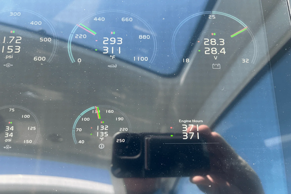 2020 Cruisers Yachts 50