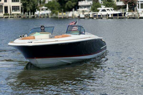 2008 Chris-Craft 28