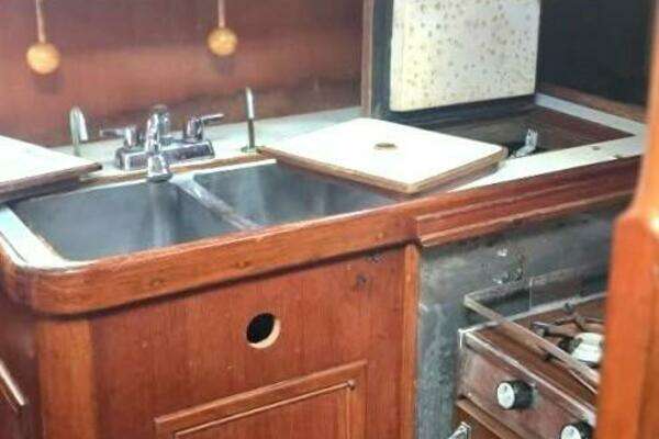 Photo of the 1986 Ta Chiao CT-38 AFT CABIN "MARGIE"