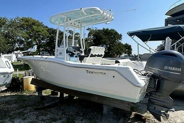 21-ft-Tidewater-2023-210 CC-Carolina Beach  North Carolina United States yacht for sale