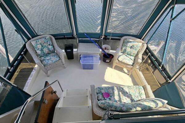 Photo of the 1987 Chris-Craft 362 Catalina