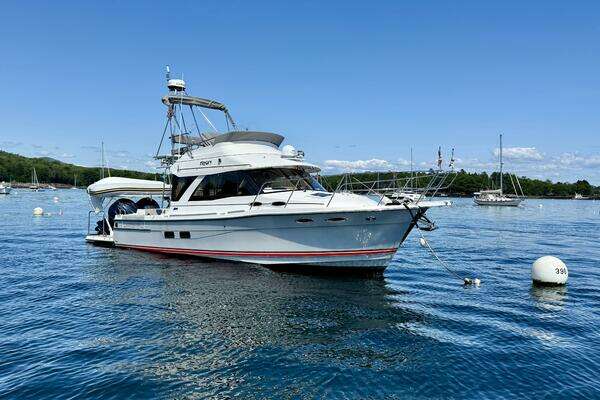 37-ft-Cutwater-2022-C-32 CB-Frisky Camden Maine United States  yacht for sale