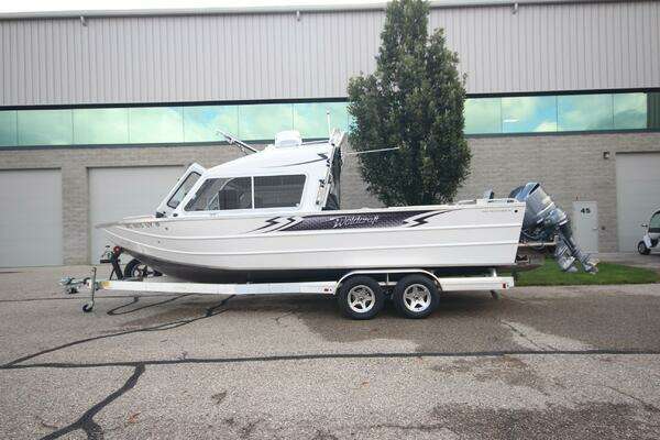 24-ft-Weldcraft-2023-240 Maverick DV-New Trade-In Grand Haven Michigan United States  yacht for sale