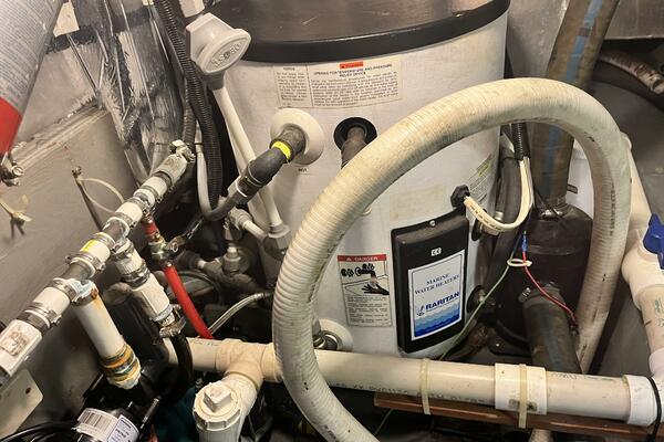 Grace 44ft Carver Yacht For Sale