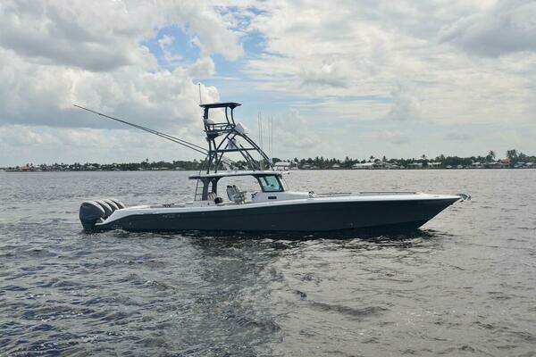53-ft-HCB-2020--Title Wave Stuart Florida United States  yacht for sale