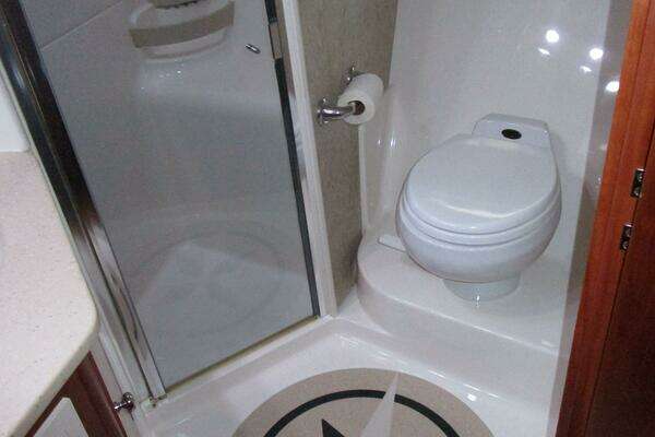 2003 Tiara Yachts 52