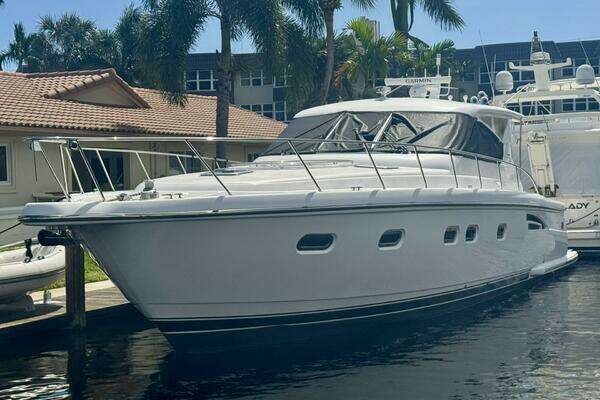 2003 Tiara Yachts 52