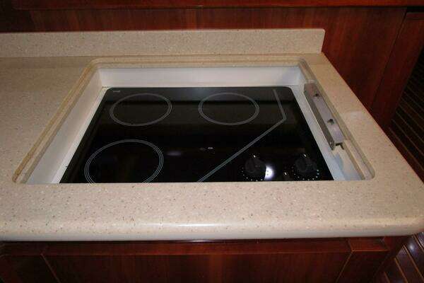 2003 Tiara Yachts 52