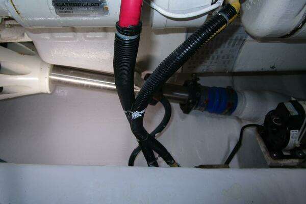 2003 Tiara Yachts 52