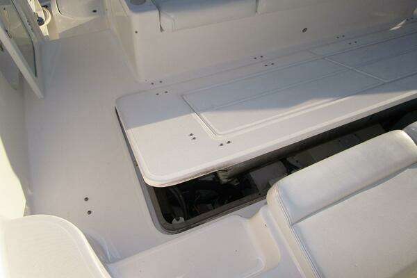 2003 Tiara Yachts 52