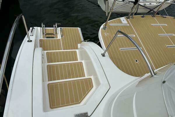 Manta 44 Power Cat Yacht For Sale
